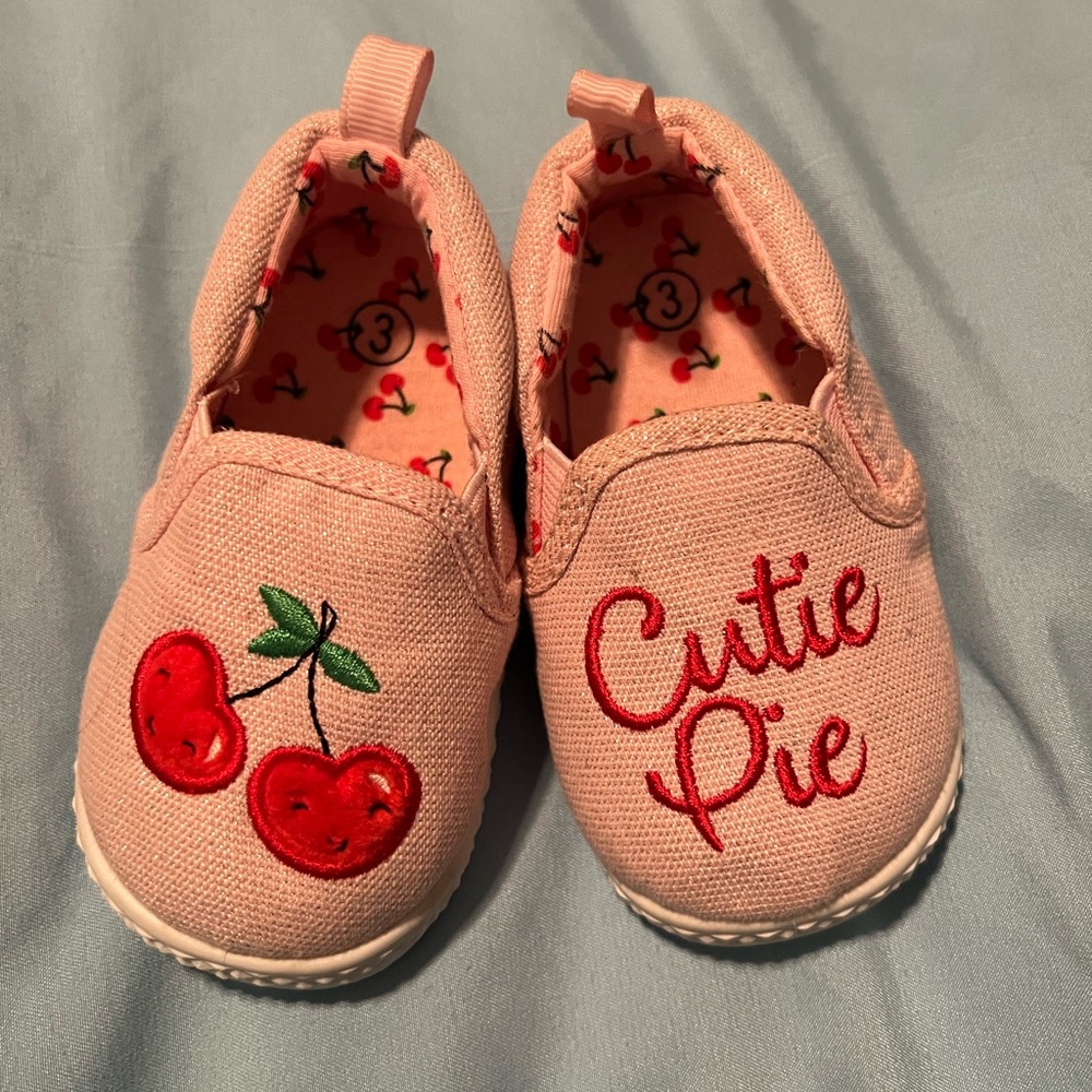 NWOT Cutie Pie Cherry 🍒 Shoes